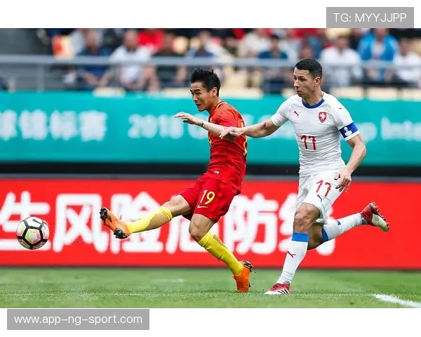 韦世豪率领球队再创辉煌展现中国足球新力量与激情风采