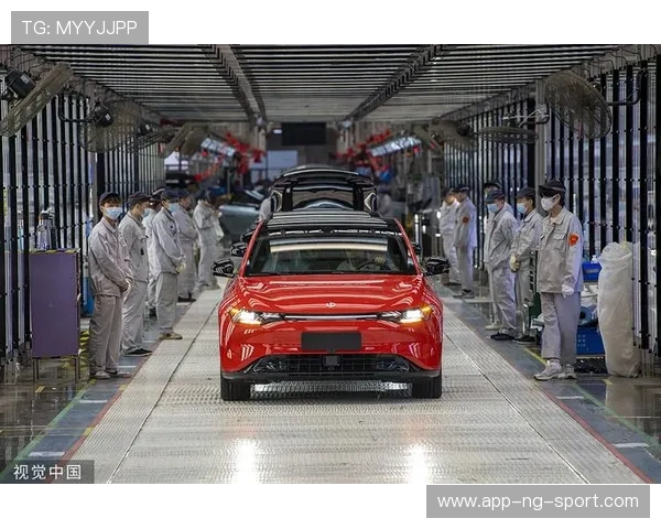 全球电子竞技产业发展趋势与青年文化融合创新路径探究