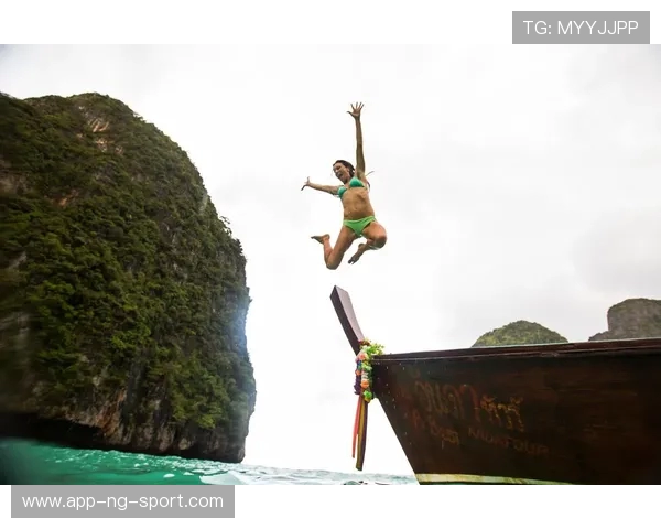 从勇敢一跃到完美入水探秘跳水运动背后的力量与艺术