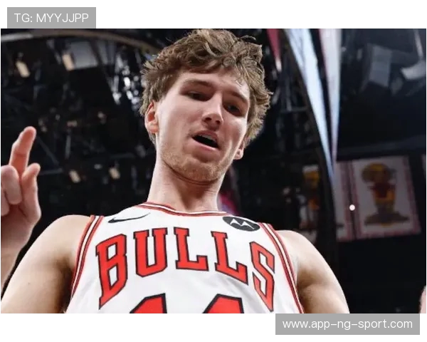 戴森丹尼尔斯的崛起之路:从青涩新星到NBA未来之星的成长历程
